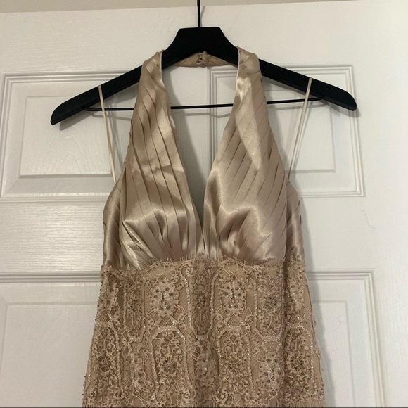 JS COLLECTIONS Beige Tan Lace Halter Dress Gown Size 4 - Picture 3 of 16